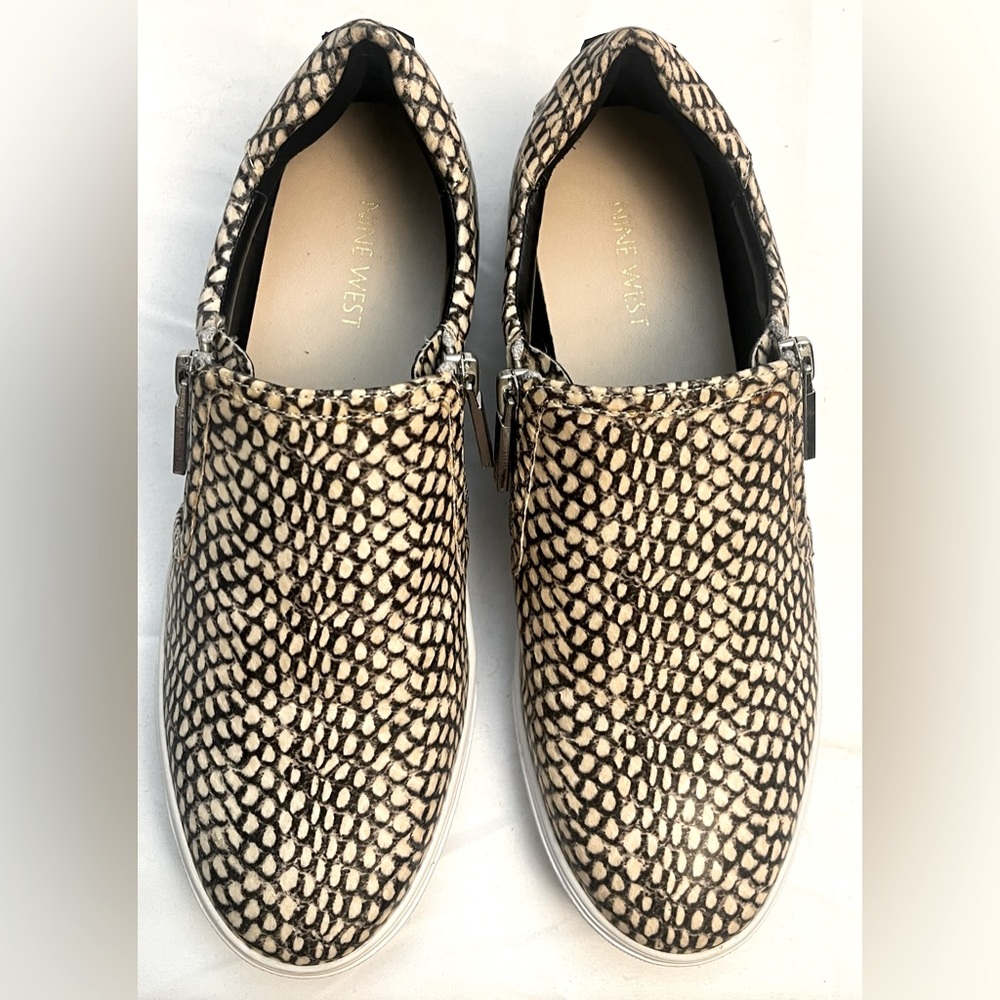 Nine West Slip-on Sneakers